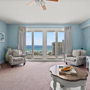 Apartment Laketown Wharf 802, Panama City Beach